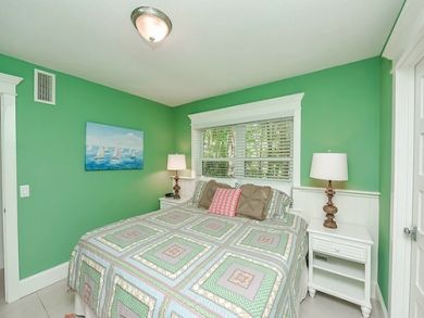 Lower Level Guest Suite steps to beach Lower Level Guest Suite steps to beach